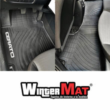 Cargar imagen en el visor de la galería, Mazda 3 2020 - Negro- 1ra+2da Fila