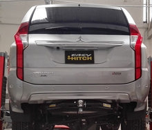 Cargar imagen en el visor de la galería, Mitsubishi Montero Sport - 2015-2019 - Tiro Easy Hitch