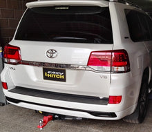 Cargar imagen en el visor de la galería, Toyota Land Cruiser V8 Imperial -2017-2019- Tiro Easy Hitch