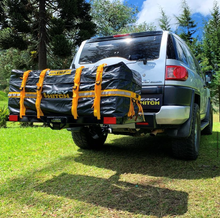 Cargar imagen en el visor de la galería, Maletín Portaequipaje Premium Easy Hitch + Hatman para Canasta