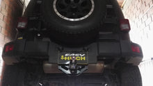 Cargar imagen en el visor de la galería, Jeep Wrangler/Rubicon - 2008-2019 - Tiro Easy Hitch
