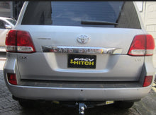 Cargar imagen en el visor de la galería, Toyota Land Cruiser L-200 V8 - 2012-2019- Tiro Easy Hitch
