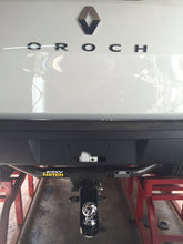 Cargar imagen en el visor de la galería, Renault Oroch - 2016-2019 - Tiro Easy Hitch
