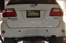 Cargar imagen en el visor de la galería, Toyota Fortuner - 2007-2015 - Tiro Easy Hitch
